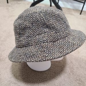 LL Bean bucket style handwoven wool hat